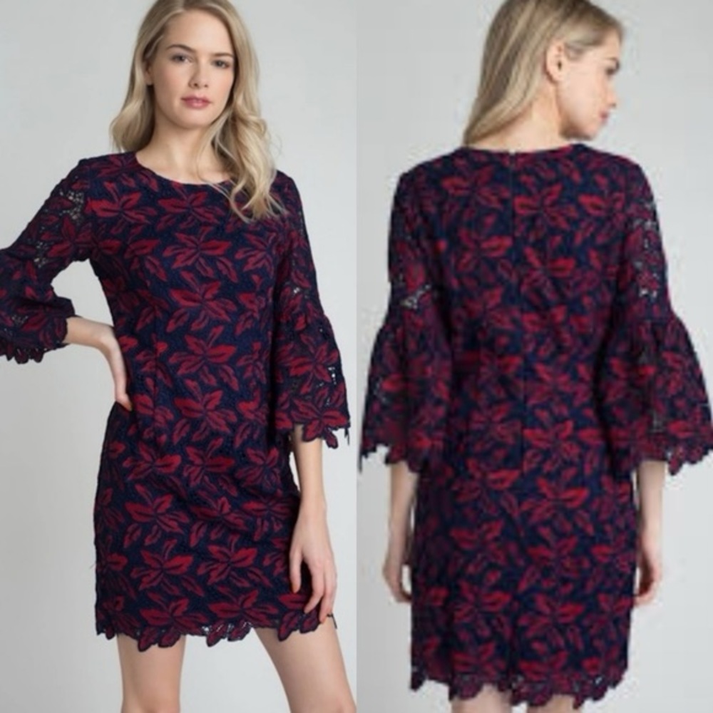 Minuet Petite Navy and red dress. Size Small